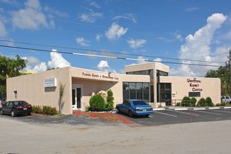 Plus de détails pour 4875 NE 20th Ter, Fort Lauderdale, FL - Bureau/Médical à louer