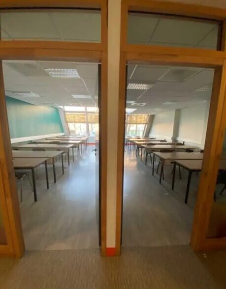 Bureau dans Le Havre à louer - Photo de l’immeuble – Image 3 sur 6
