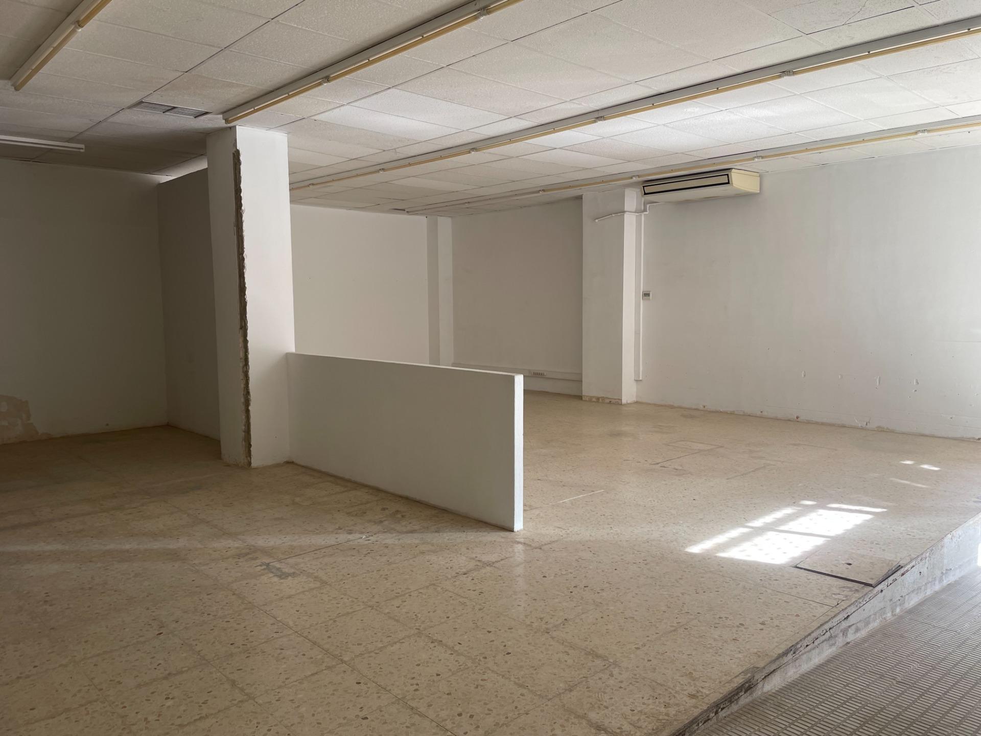 Local commercial dans Vilanova del Camí, Barcelona à louer Photo intérieure– Image 1 sur 4