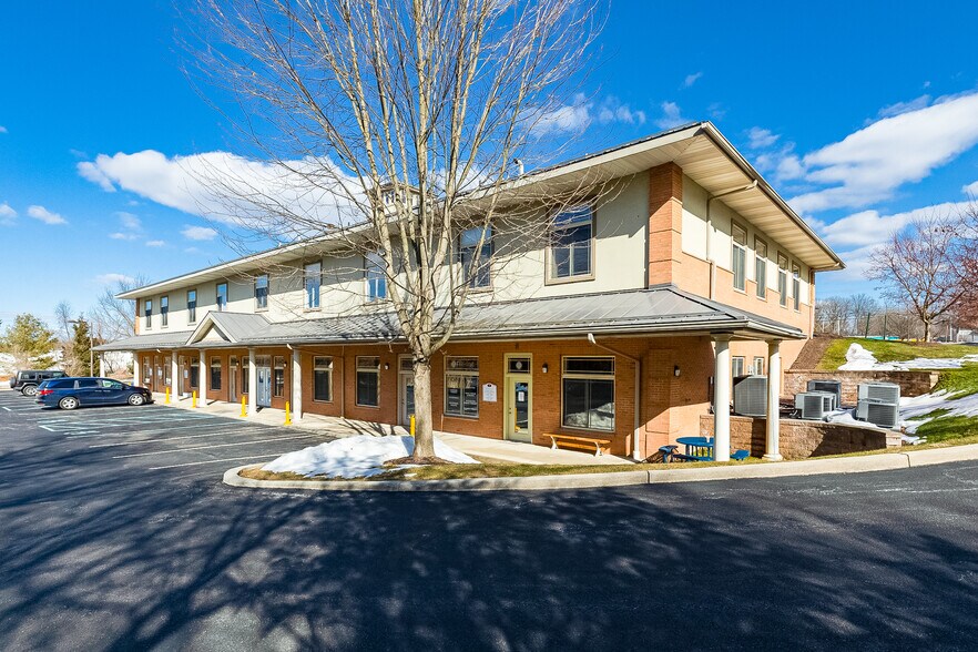1285 Us-9, Wappingers Falls, NY à louer - Photo de l’immeuble – Image 2 sur 3