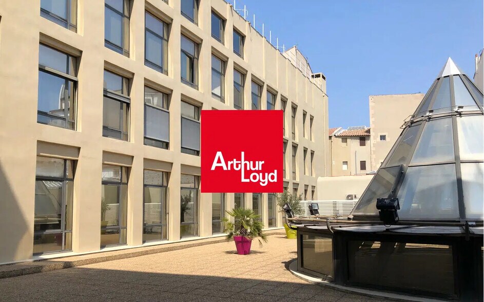 Bureau dans Marseille à louer - Photo de l’immeuble – Image 1 sur 5