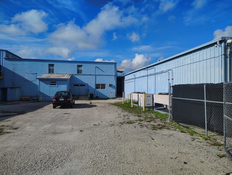 3340 Enterprise Rd, Fort Pierce, FL à vendre - Photo de l’immeuble – Image 3 sur 20