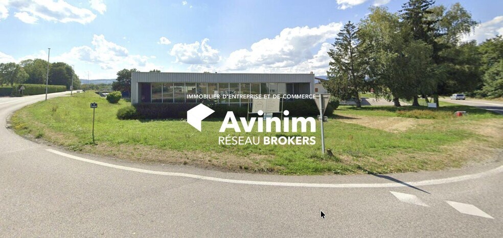Local commercial dans Alby-sur-Chéran à louer - Photo de l’immeuble – Image 3 sur 3