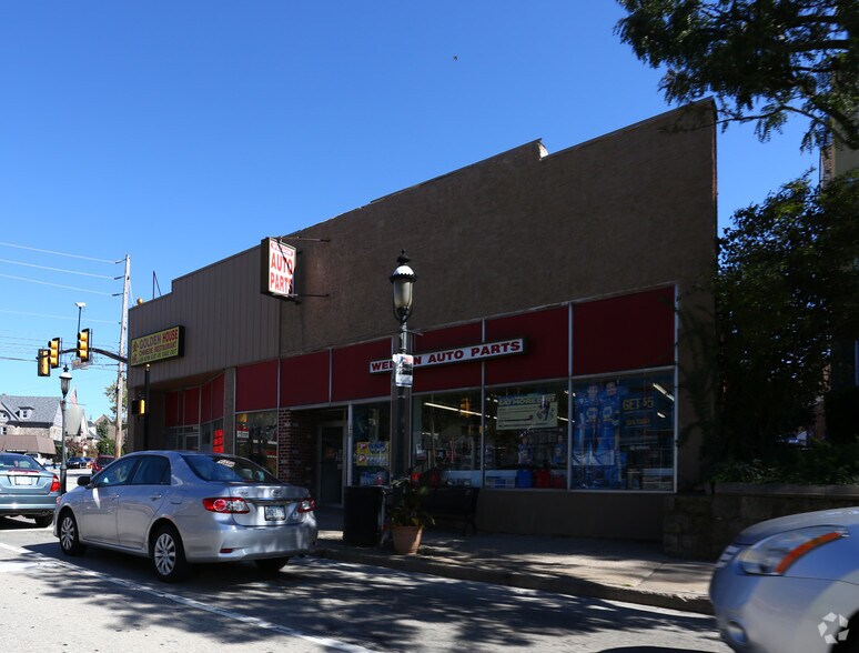 172 E Butler Ave, Ambler, PA à louer - Photo de l’immeuble – Image 2 sur 5