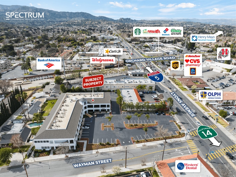 23206 Lyons Ave, Santa Clarita, CA à vendre - Photo de l’immeuble – Image 3 sur 20