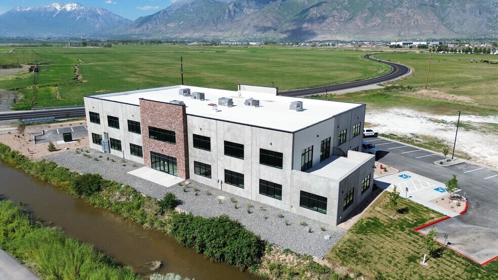 531 W 3800 N, Spanish Fork, UT à louer - Photo de l’immeuble – Image 2 sur 4