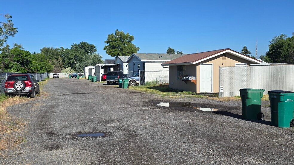 1604 Hope St, Klamath Falls, OR à vendre - Photo de l’immeuble – Image 2 sur 17