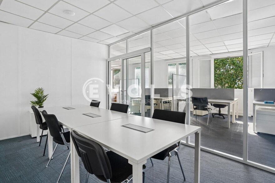 Bureau dans Montrouge à louer - Photo intérieure – Image 3 sur 13