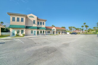 3270 Highway A1A, Melbourne Beach, FL à louer Photo intérieure– Image 2 sur 37