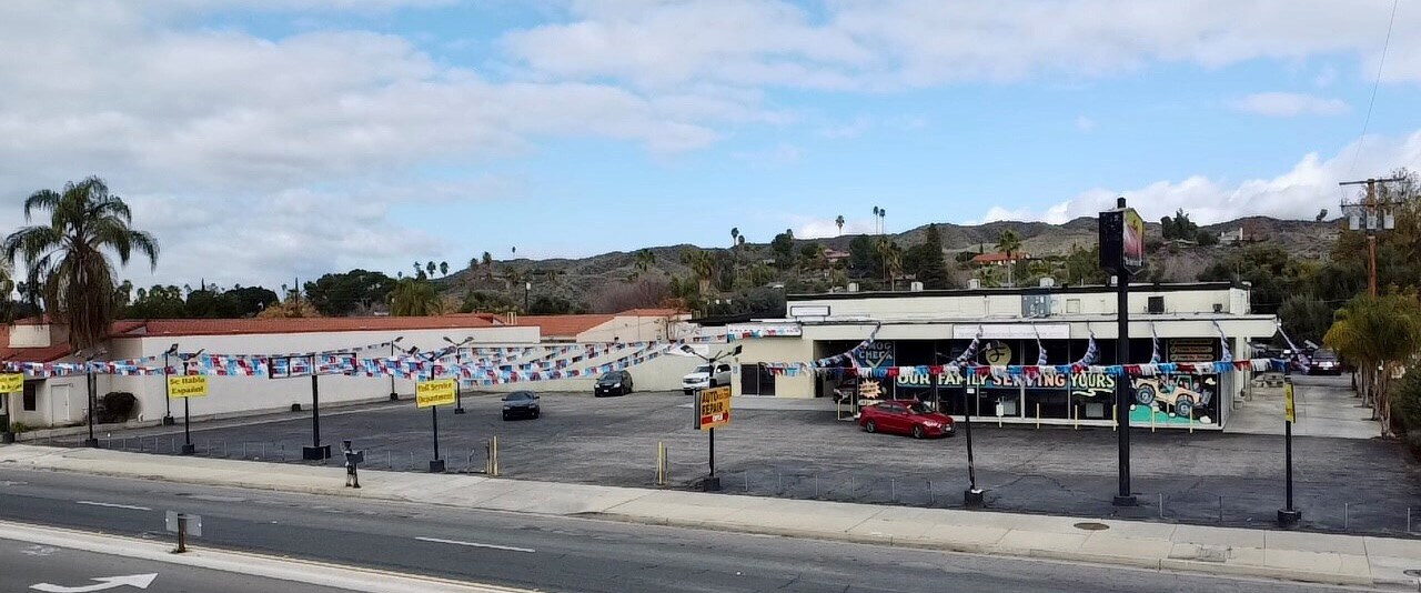 3630 E Florida Ave, Hemet, CA à vendre Photo principale– Image 1 sur 3