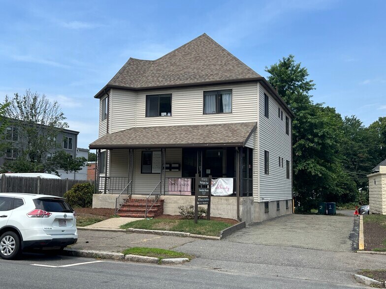 1111-1113 Washington St, Newton, MA à louer - Photo de l’immeuble – Image 1 sur 2