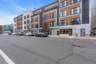 700 Bangs Ave, Asbury Park, NJ à louer Photo intérieure– Image 1 sur 22