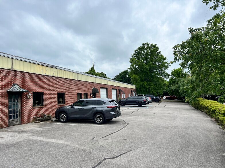 4100 Autumn Ln, Birmingham, AL à louer - Photo de l’immeuble – Image 3 sur 7