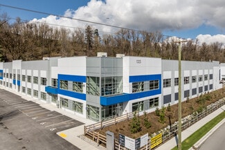 Plus de détails pour 1325 Riverside Rd, Abbotsford, BC - Industriel/Logistique à vendre