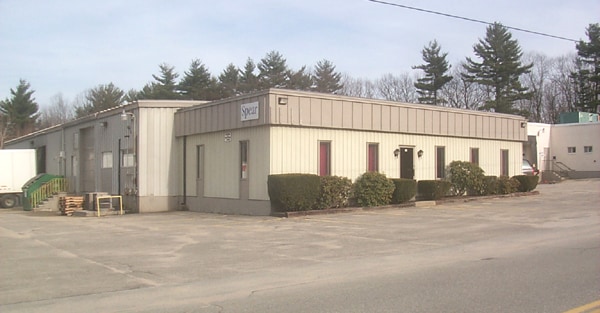 70-74 Powers Street, Milford NH portefeuille de 3 biens à vendre sur LoopNet.fr - Photo principale – Image 2 sur 56