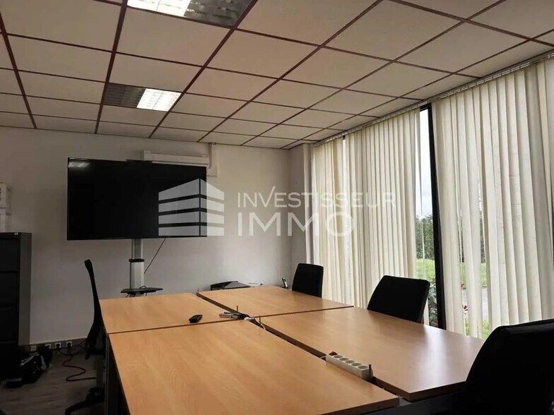 Local d'activités dans Nogent-sur-Oise à vendre - Photo intérieure – Image 3 sur 5