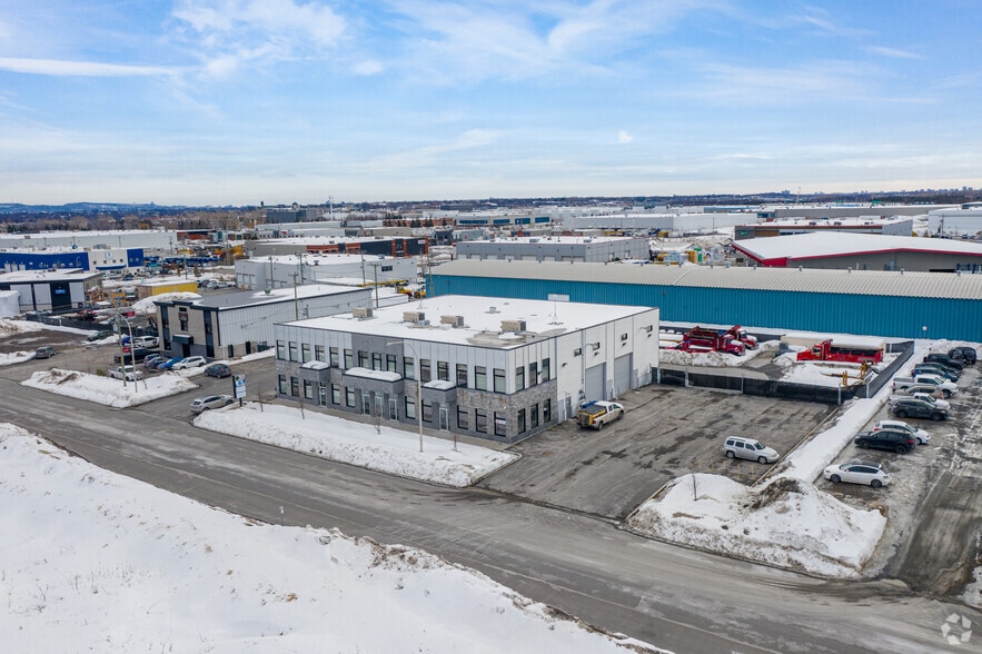 1699-1709 Rue Marcel-Benoît, Laval, QC à louer - Aérien – Image 3 sur 4