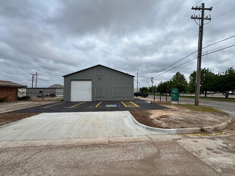 3003 N Oklahoma Ave, Oklahoma City, OK à louer - Photo de l’immeuble – Image 3 sur 7