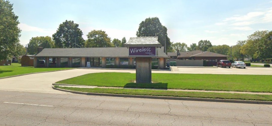 906 Shooting Park Rd, Peru, IL à louer - Photo principale – Image 1 sur 16