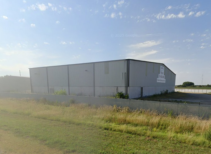 1535 NW 36th St, Newton, KS à louer - Photo de l’immeuble – Image 2 sur 4