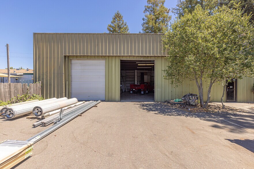 3531 Santa Rosa Ave, Santa Rosa, CA à louer - Photo de l’immeuble – Image 2 sur 17