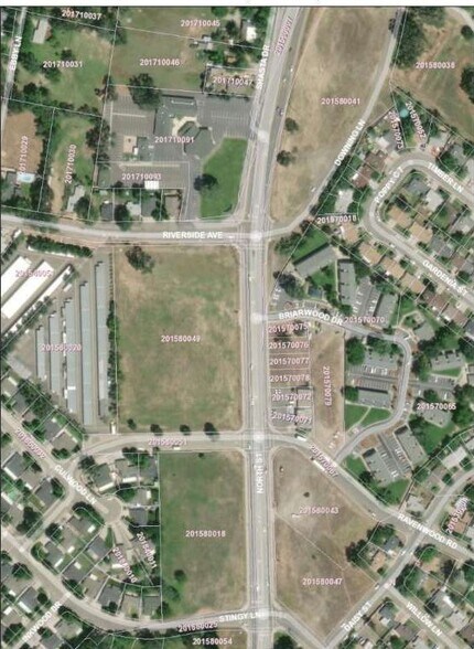 North St. & Riverside Ave, Anderson, CA à vendre - Photo de l’immeuble – Image 2 sur 3