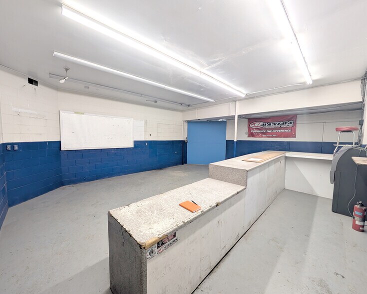 5579 Pecos St, Denver, CO à louer - Photo de l’immeuble – Image 3 sur 12