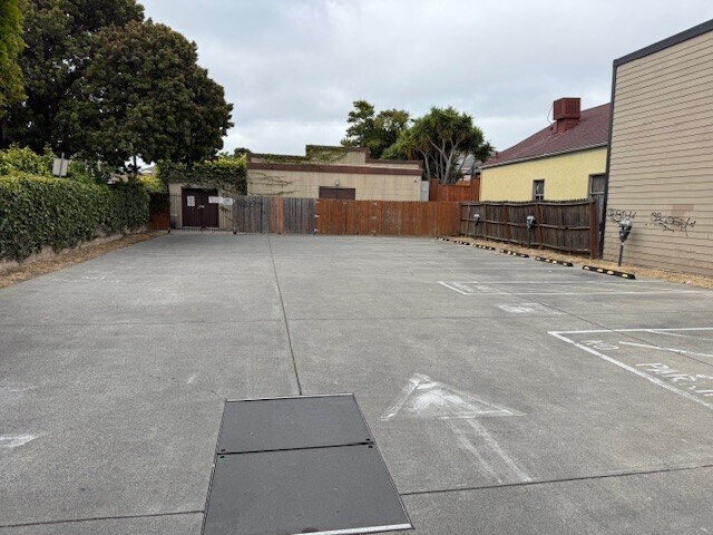 2308 Encinal Ave, Alameda, CA à vendre Photo principale– Image 1 sur 7