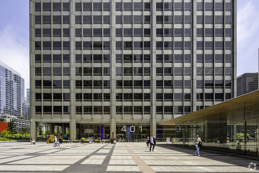 401 N Michigan Ave, Chicago, IL à louer - Photo de l’immeuble – Image 3 sur 32