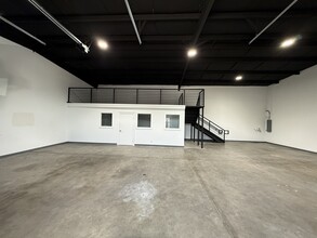 221 Baker Rd, Houston, TX à louer Photo intérieure– Image 1 sur 5