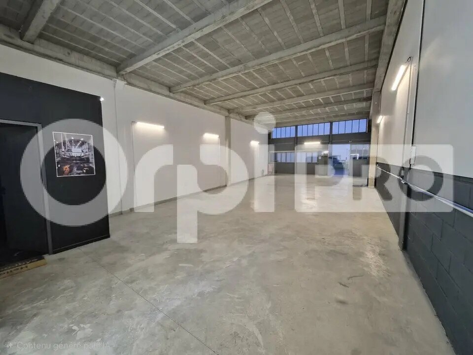 Local d’activités dans Reims à louer Photo intérieure– Image 1 sur 4