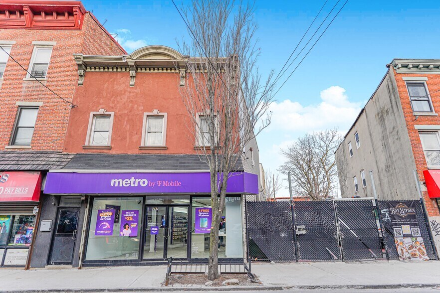 587-591 Bay Street portefeuille de 2 biens à vendre sur LoopNet.fr - Photo de l’immeuble – Image 3 sur 26
