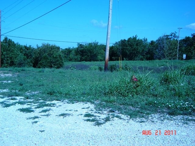 Highway 110, De Soto, MO à louer - Photo principale – Image 1 sur 21