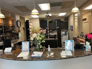 14522 University Point Pl, Tampa, FL à vendre Photo intérieure– Image 2 sur 4