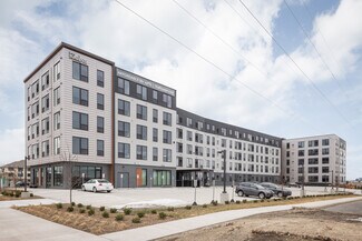 Plus de détails pour 7850 Lyndale Ave S, Bloomington, MN - Local commercial à louer
