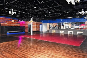 9700-9950 Fondren Rd, Houston, TX à louer Photo intérieure– Image 2 sur 8