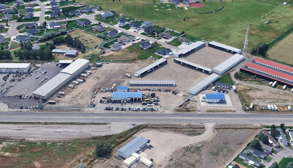 4294 N Yellowstone Hwy, Idaho Falls, ID à vendre - Photo principale – Image 1 sur 5
