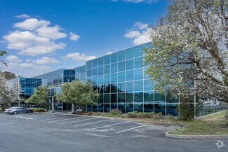 Plus de détails pour 3810 Cypress Dr, Petaluma, CA - Bureau, Industriel/Logistique à louer