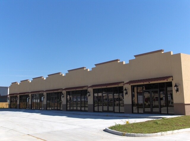 12524 Jefferson Hwy, Baton Rouge, LA à louer - Photo de l’immeuble – Image 2 sur 11