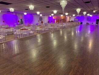 Plus de détails pour 3521 W Jefferson St, Grand Prairie, TX - Local d'activités à louer
