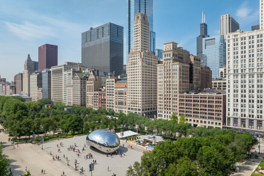 8 S Michigan Ave, Chicago, IL à louer - Photo de l’immeuble – Image 3 sur 23