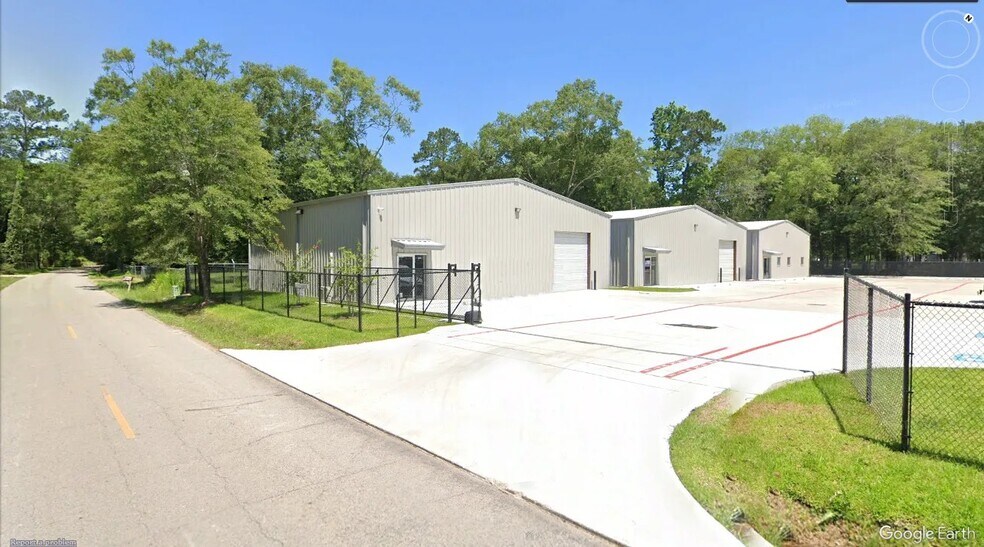20645 Old Sorters Rd, Porter, TX à vendre - Photo principale – Image 1 sur 3