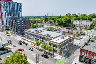 387 King, Kitchener, ON - VUE AÉRIENNE  vue de carte