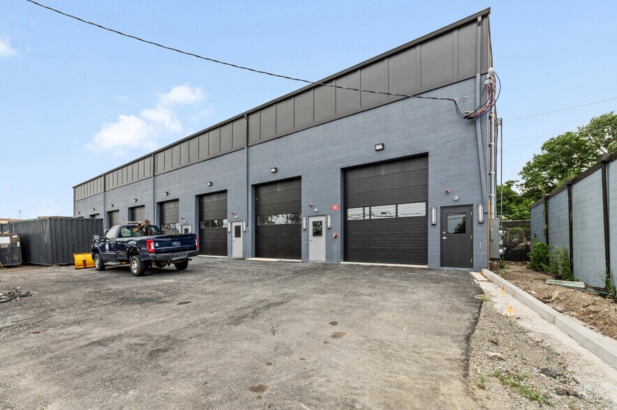 1130 Eastern Ave, Malden, MA à louer - Photo de l’immeuble – Image 2 sur 12