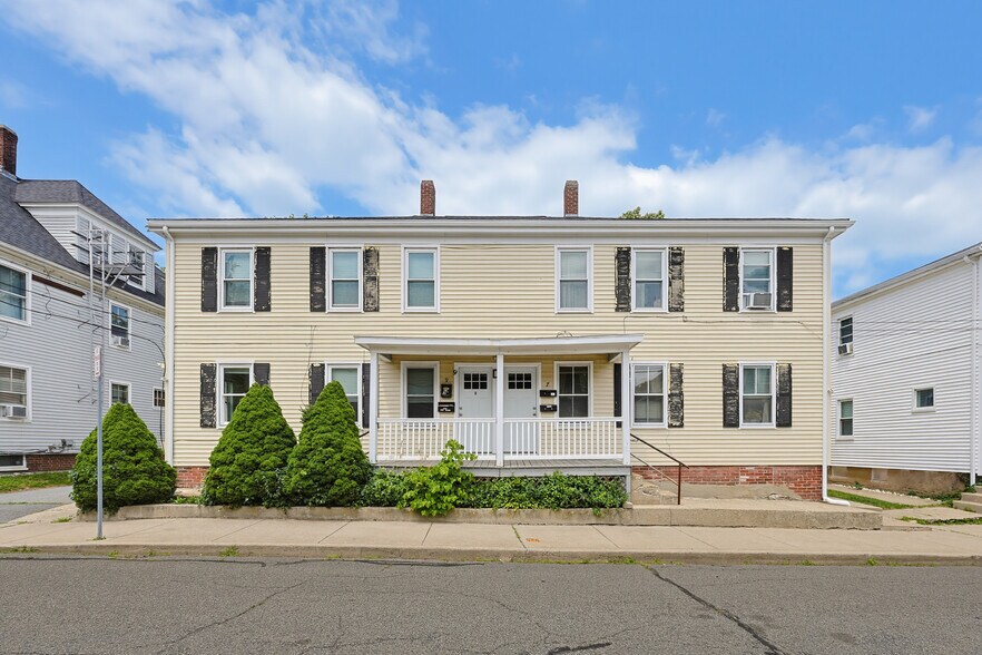 7-9 Savery Ln, Plymouth, MA à vendre - Photo de l’immeuble – Image 2 sur 15