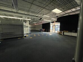 3-31 Main St, East Hartford, CT à louer Photo intérieure– Image 2 sur 18