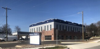 Plus de détails pour 1103 D St, North Wilkesboro, NC - Bureau/Local commercial à louer