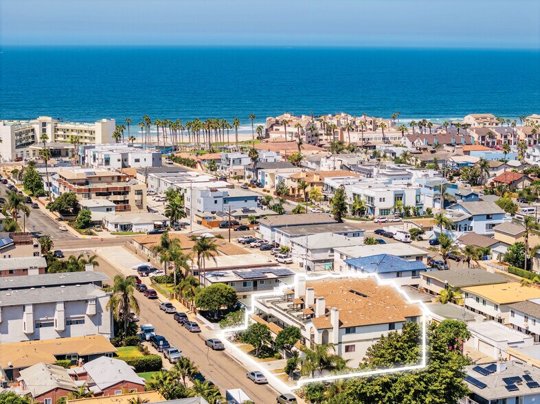 258 Date Ave, Imperial Beach, CA à vendre - Photo de l’immeuble – Image 1 sur 9