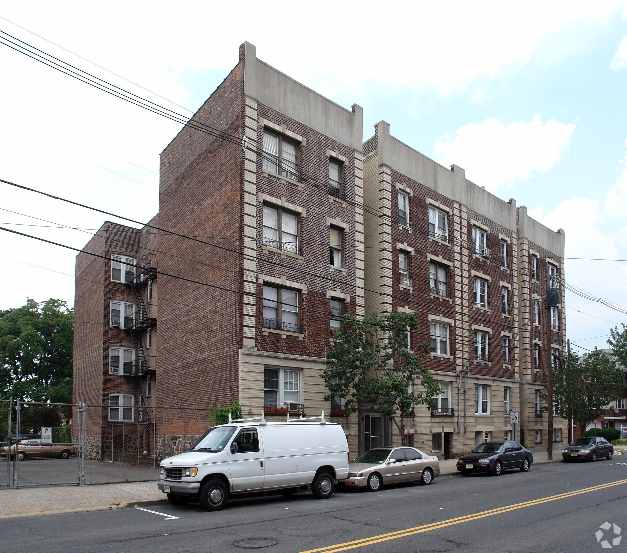 7509 Park Ave, North Bergen, NJ à vendre Photo principale– Image 1 sur 3