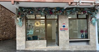 Plus de détails pour Local commercial à louer